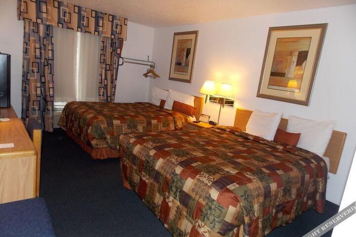 Norwood Inn Minneapolis Roseville