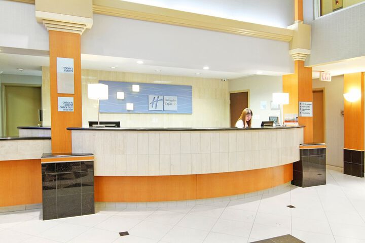 Hotel 2 of 58