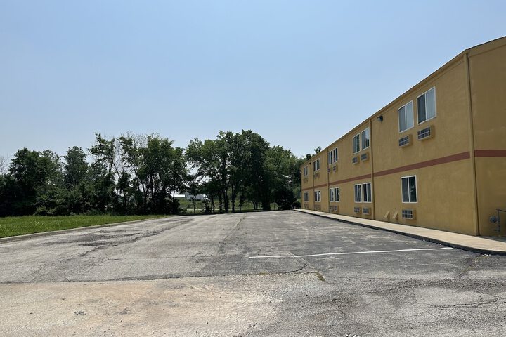 Hotel 5 of 44