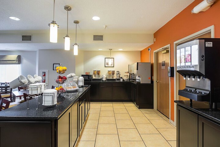 Sleep Inn & Suites Danville