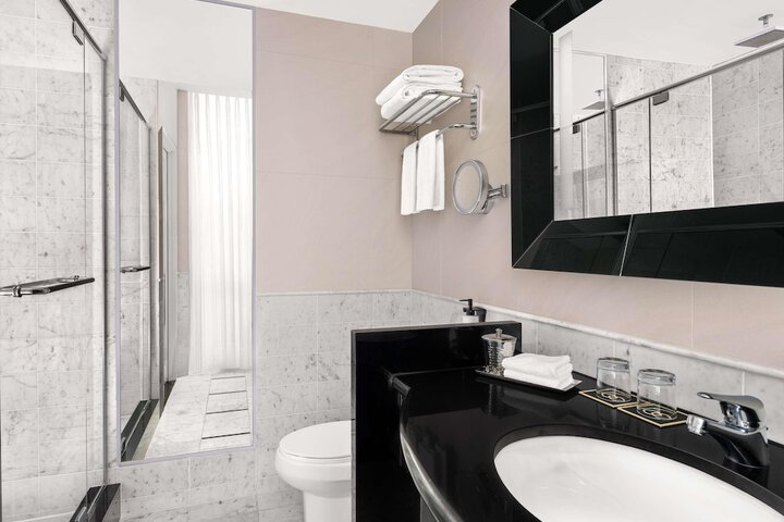 Sofitel Montreal Golden Mile