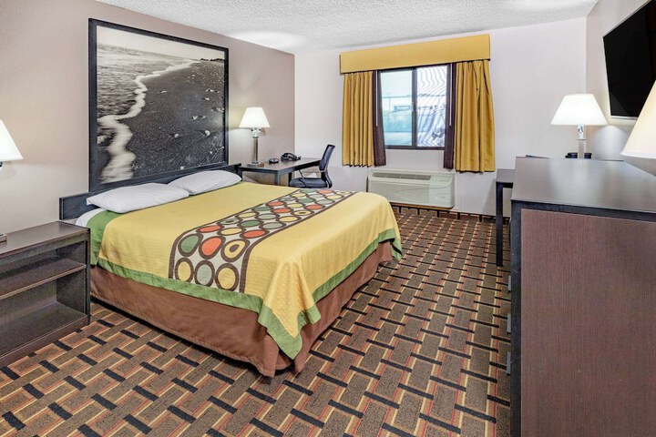 Room 40 of 58