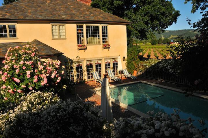 Pool 9 of 25