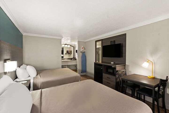 Quality Inn Ocean Springs - Biloxi East
