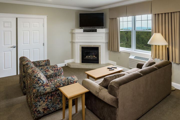 Steele Hill Resorts