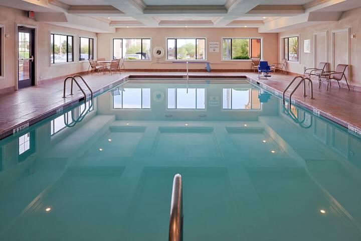Pool 11 of 47