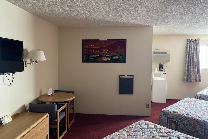 Room 10 of 50