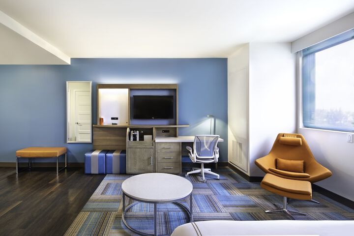 Room 49 of 111