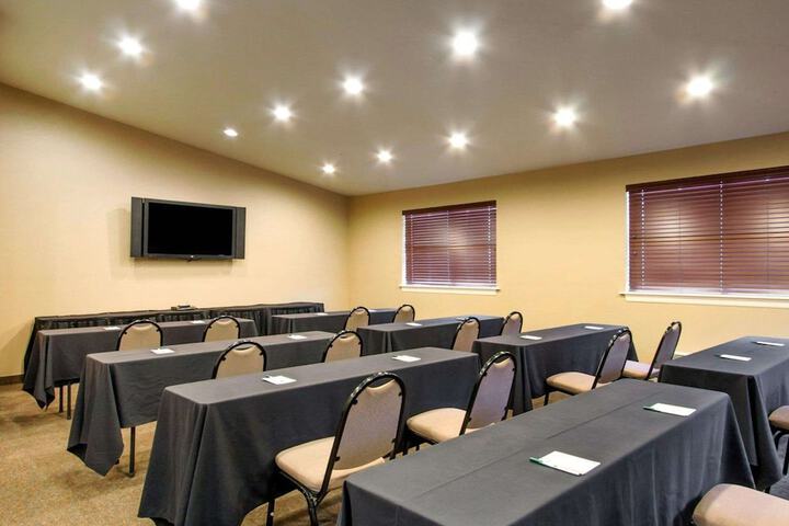 Quality Inn & Suites Springfield - Eugene North