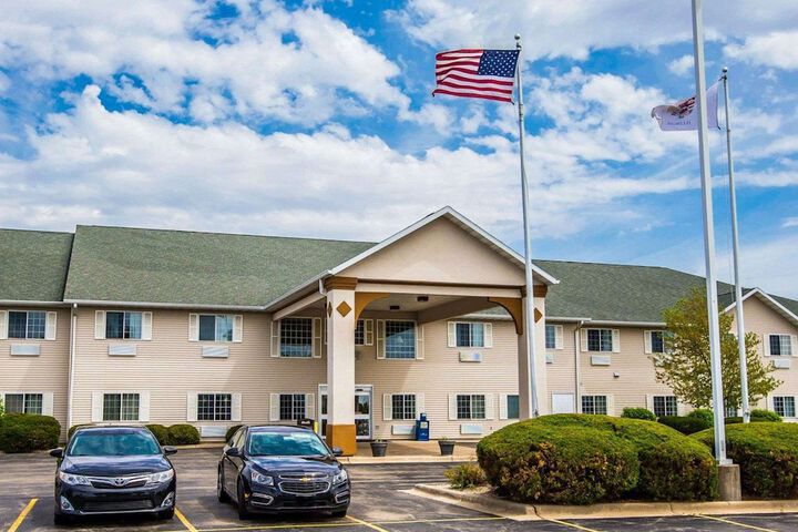 Hotel 3 of 56