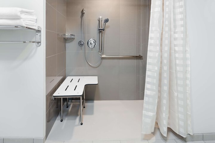 Room 20 of 42