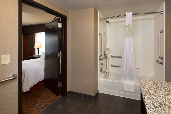 Room 39 of 57