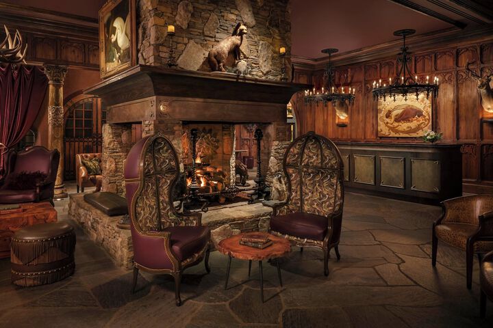 Grand Bohemian Lodge Asheville Autograph Collection