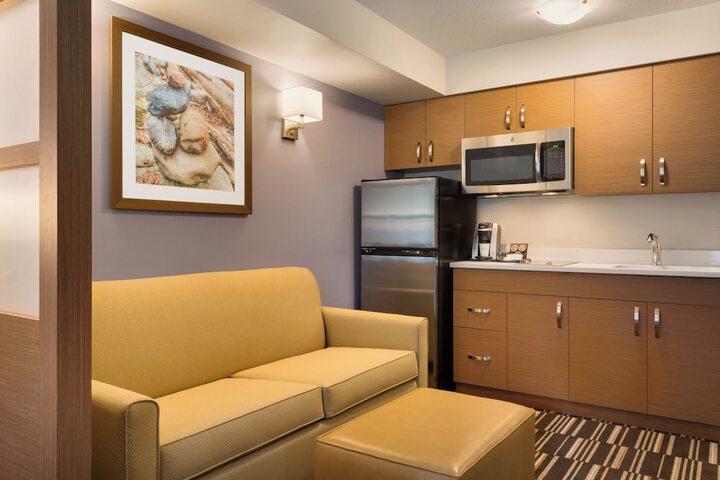 Room 21 of 31