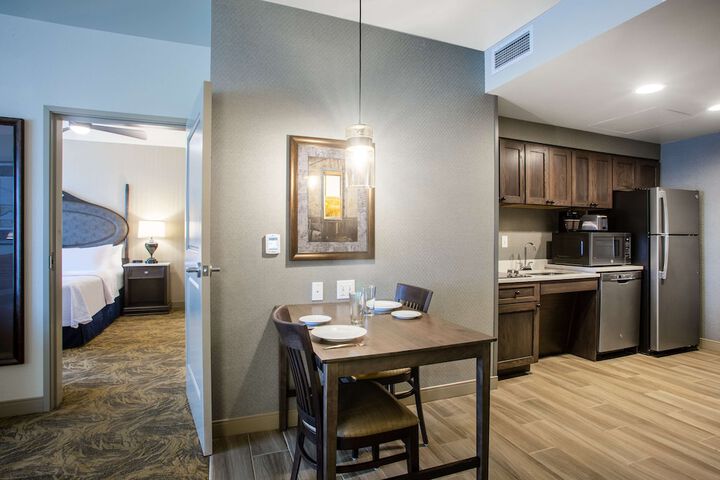 Homewood Suites by Hilton Salina Downtown