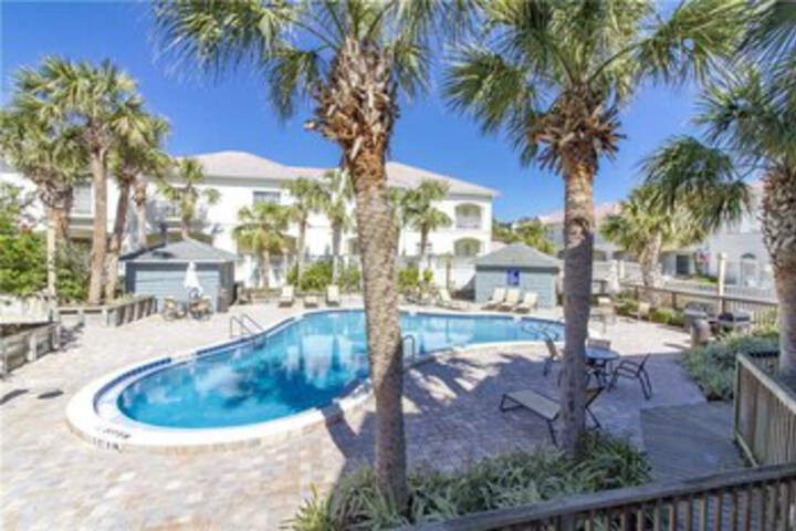 Hibiscus 302D - Three Bedroom Condo