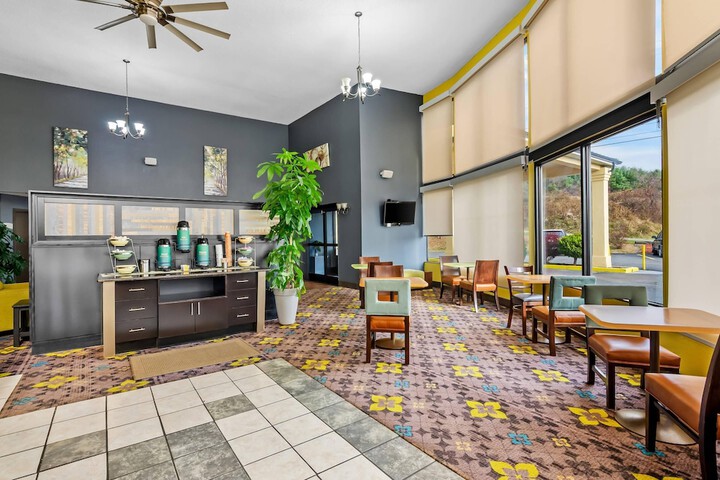 Quality Inn Hillsville
