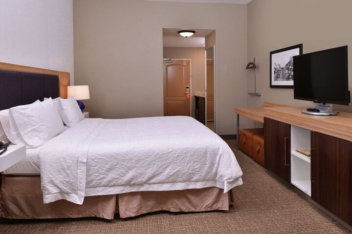 Room 14 of 53