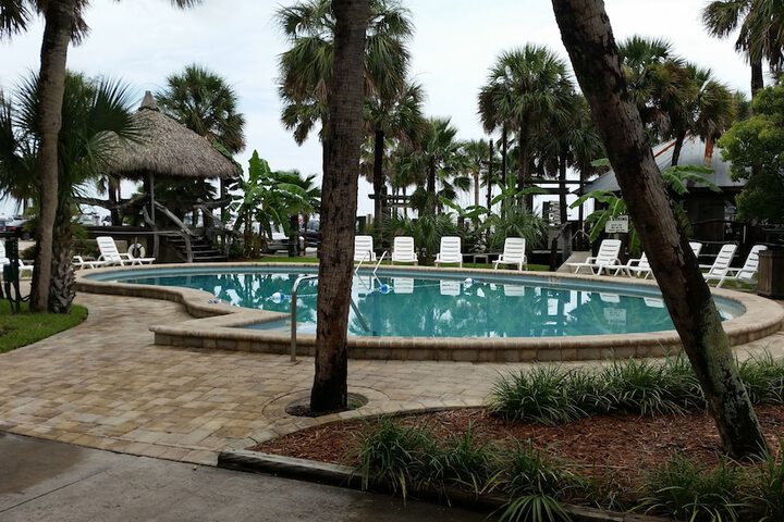 Pool 6 of 46