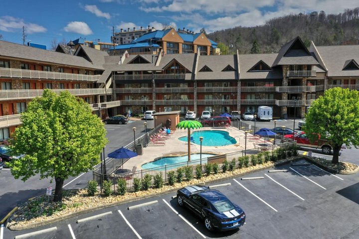 Hotel 3 of 85