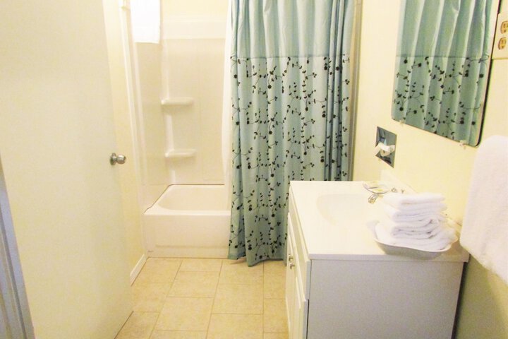 Room 21 of 37