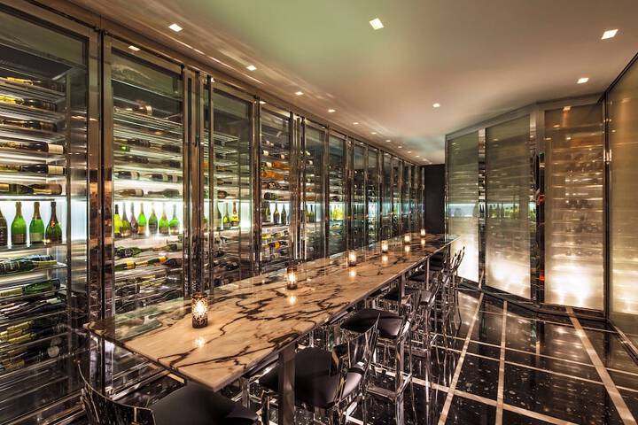 The St. Regis Bal Harbour Resort