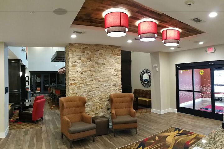 Hotel 5 of 85