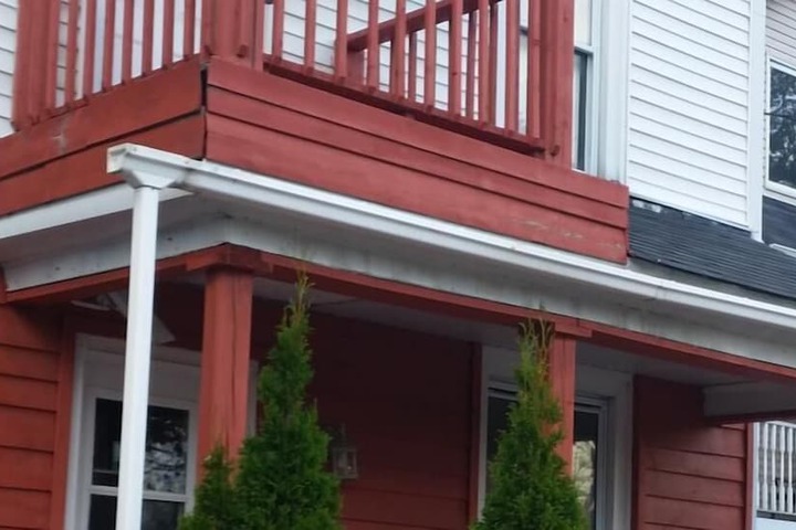 A Voyageurs Guest House
