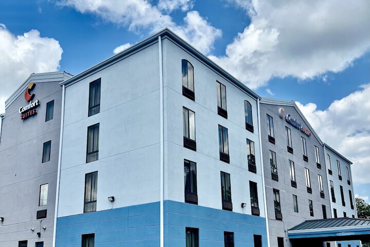 Hotel 5 of 24
