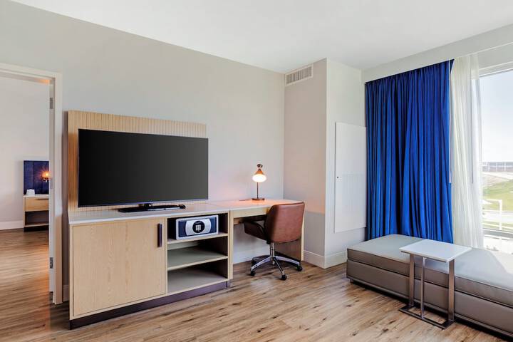 EVEN Hotel Waco - University Area by IHG