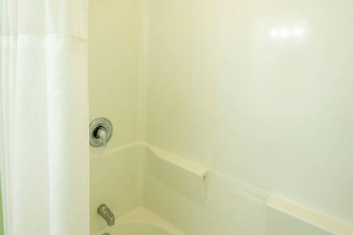 Room 44 of 67
