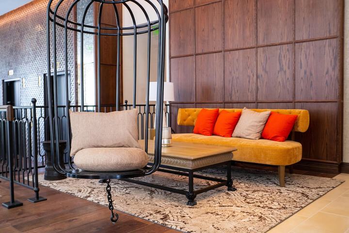 The Peregrine Omaha Downtown Curio Collection by Hilton