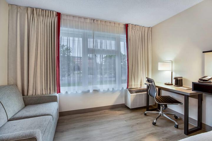 Ramada by Wyndham Kingston