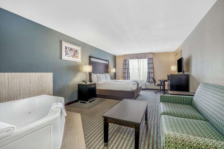 Room 34 of 45
