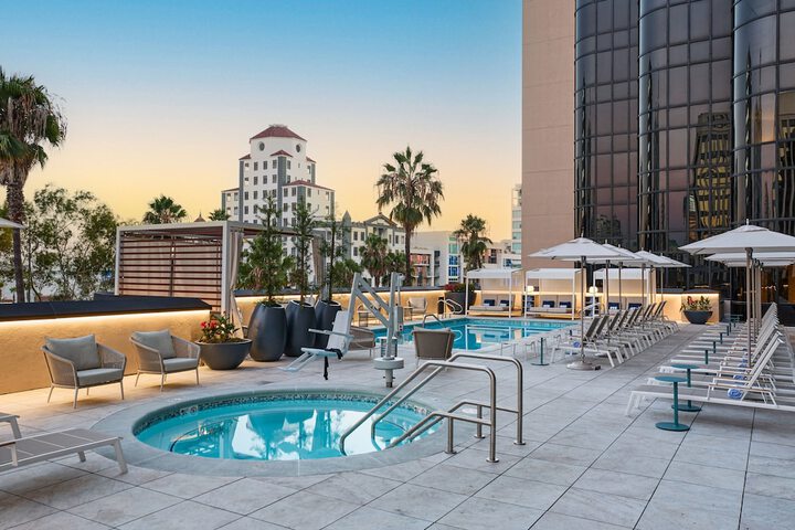 Marriott Long Beach Downtown