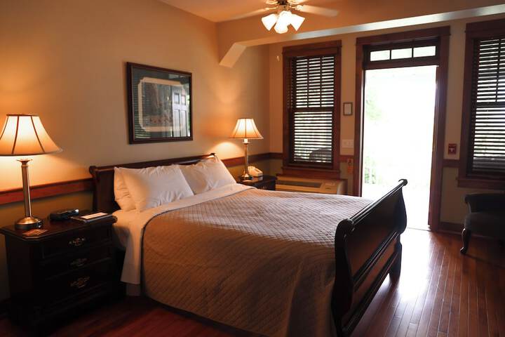 The Liberty Lodge at Sister Bay