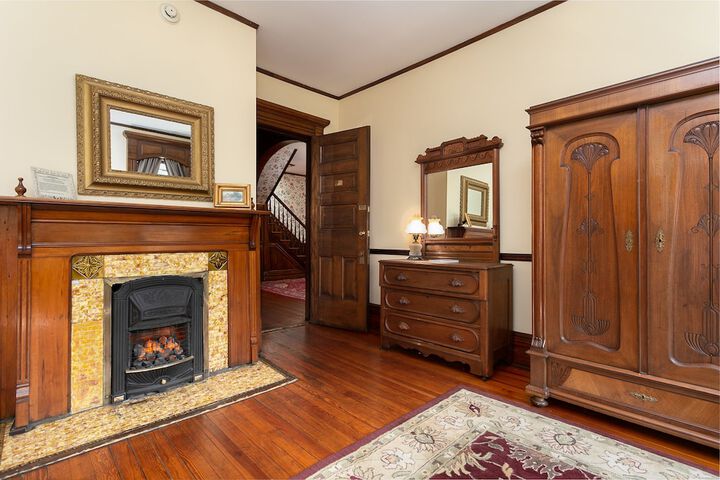 Room 40 of 79