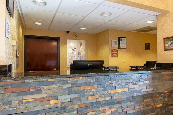 Hotel Interior 8 of 41