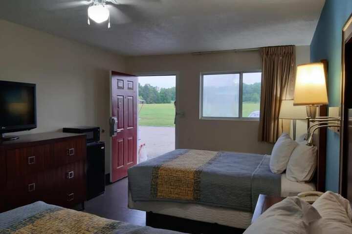 Room 43 of 43