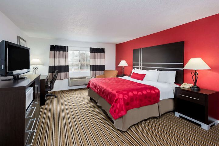 Ramada by Wyndham Mountain Home