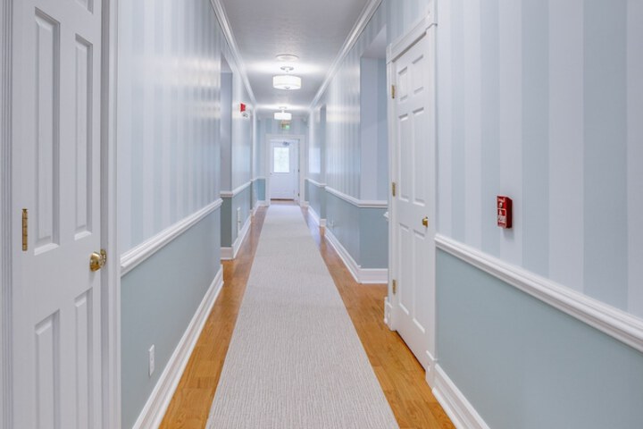Ballroom/Hall 36 of 39