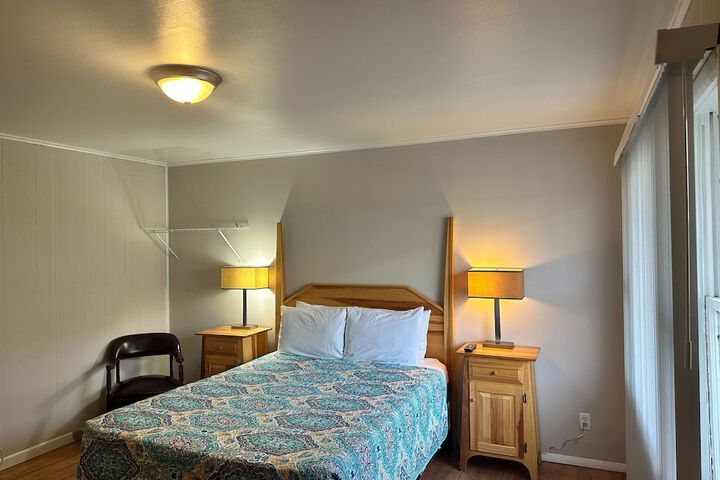 Room 17 of 22