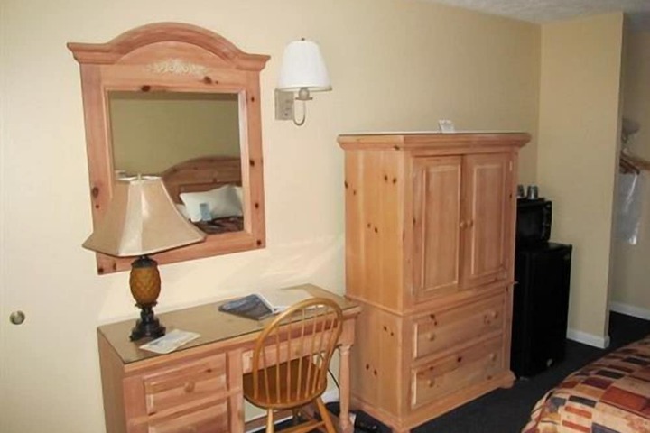 Jonathan Creek Inn