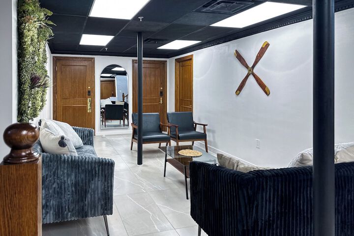 DTW Suites