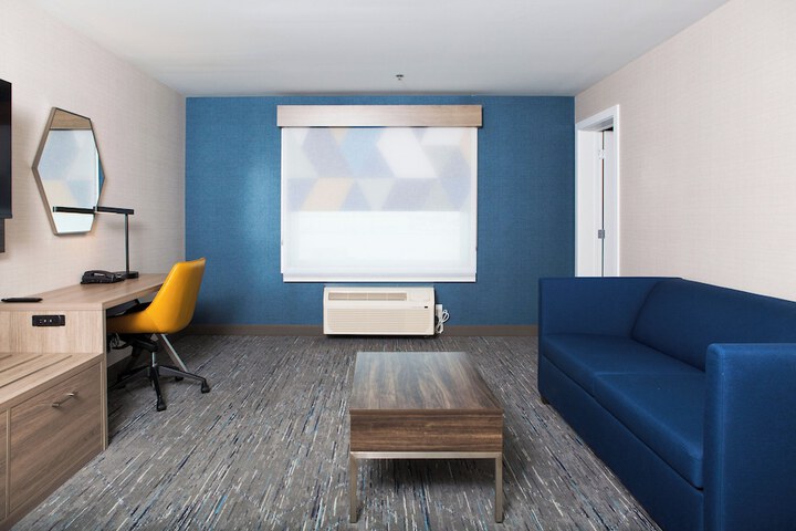 Holiday Inn Express and Suites Prince Albert South by IHG
