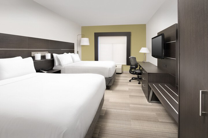 Room 17 of 42
