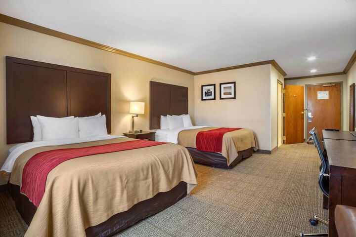 Room 16 of 34