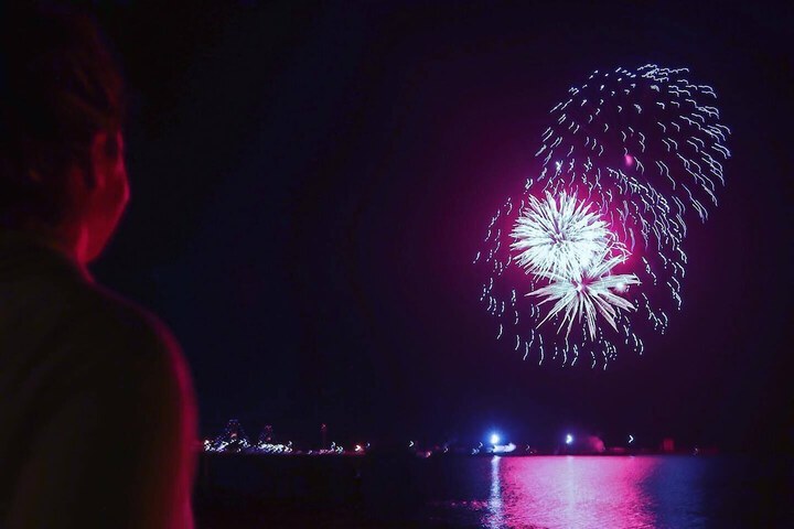 Mackinaw Beach & Bay Inn & Suites