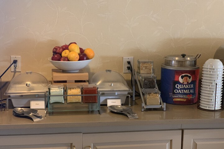 Country Inn & Suites by Radisson West Valley City, UT