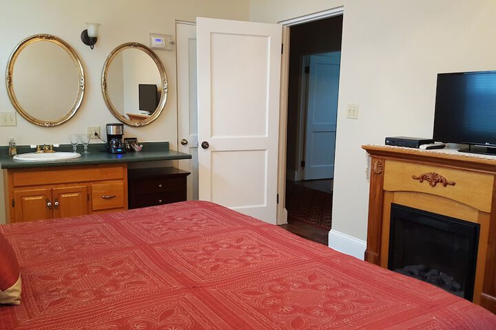Room 66 of 84